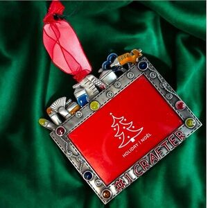 #1 Crafter HOLIDAY NOEL Christmas Ornament Photo Frame Enamel Metal NWOT